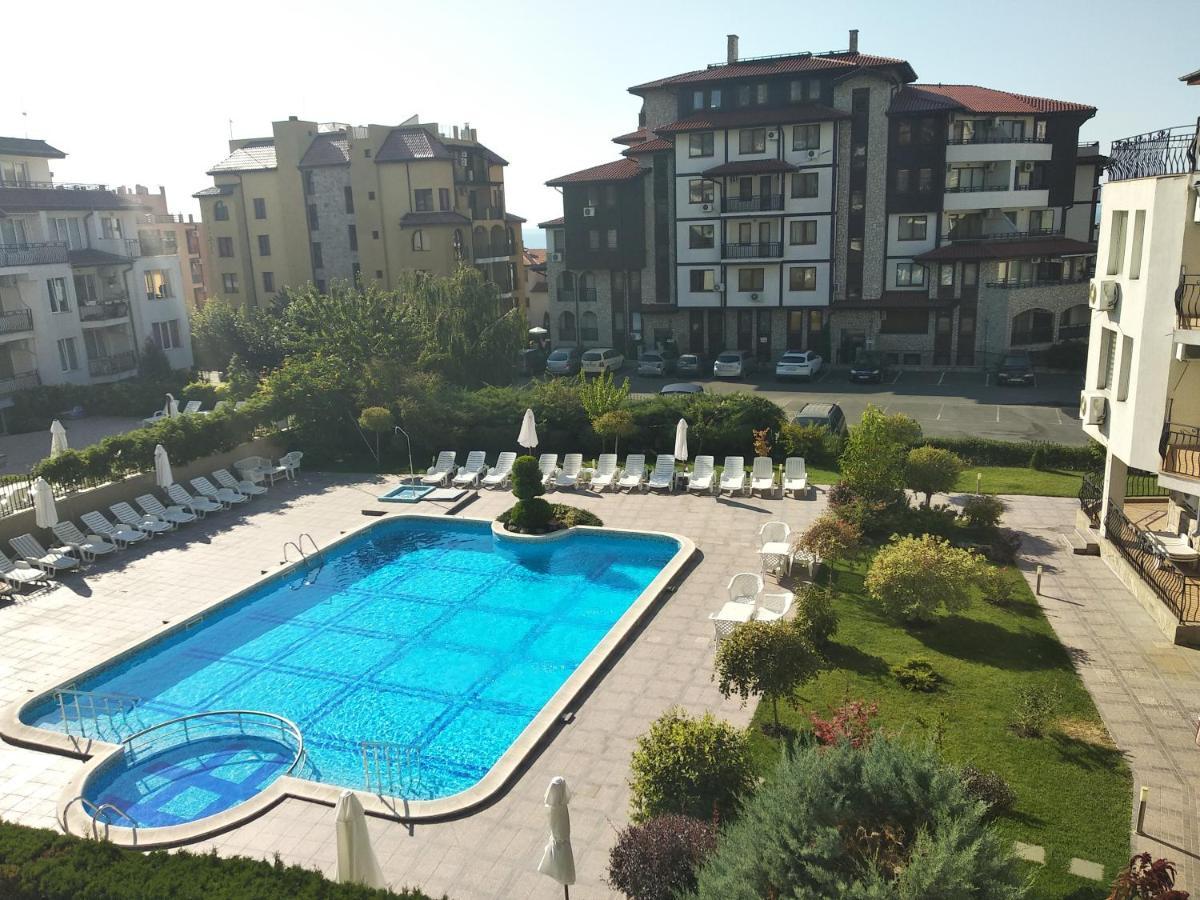 Dom-El Real Apartments 4 - Свети-Влас Экстерьер фото