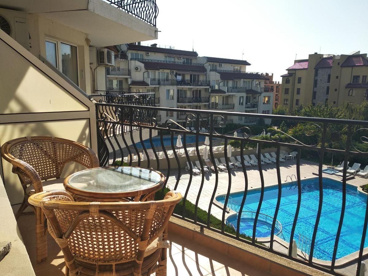 Dom-El Real Apartments 4 - Свети-Влас Экстерьер фото