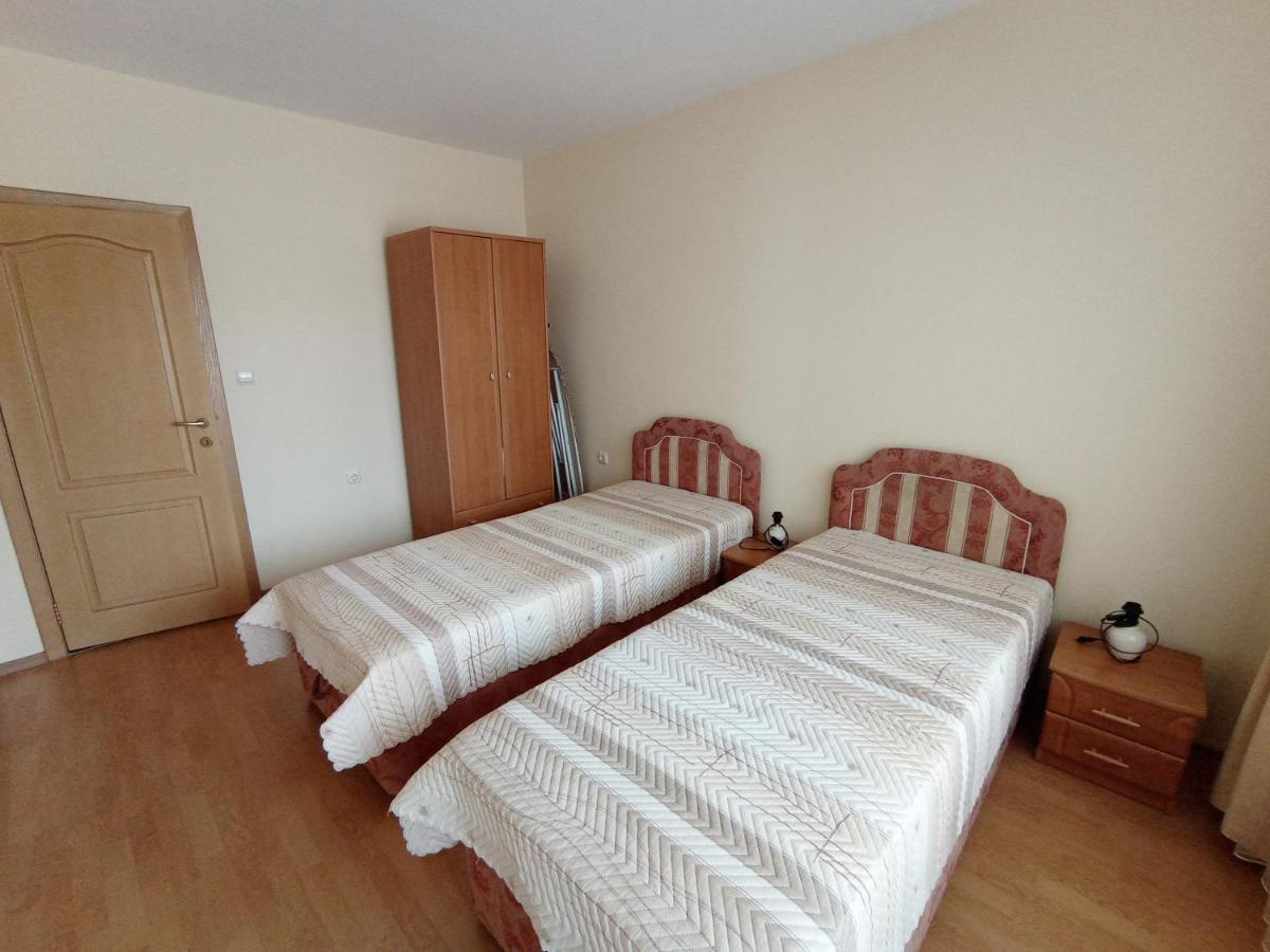 Dom-El Real Apartments 4 - Свети-Влас Экстерьер фото