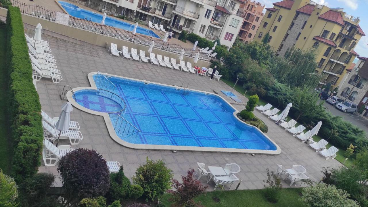 Dom-El Real Apartments 4 - Свети-Влас Экстерьер фото